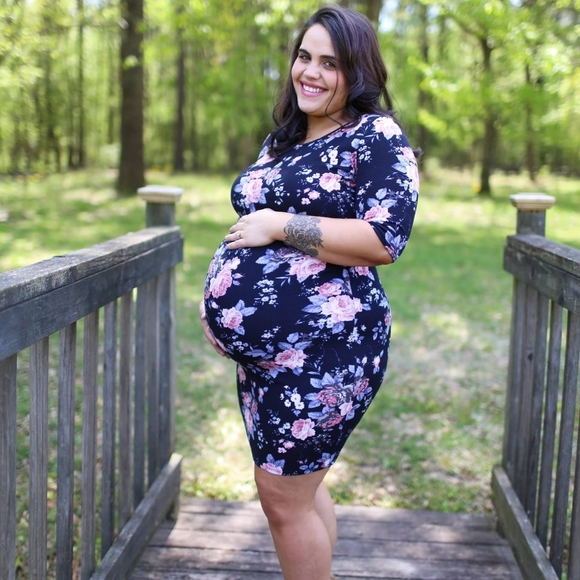 PinkBlush Maternity Navy Floral Fitted Dress - Picture 5 of 5